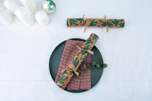 Load image into Gallery viewer, Bulk buy, Eco-Friendly, Birds, Box of 48 units | Bonbon Crackers