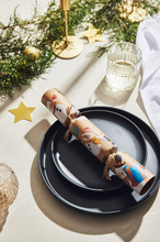 Load image into Gallery viewer, Novelty, "Penguin and Snowman" Eco 12" - Box of 8 | Bonbon Crackers
