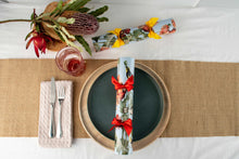 Load image into Gallery viewer, Luxury, Birds &amp; Flowers, Ultra High Quality, Handmade Bon Bon - Box of 8 | Bonbon Crackers

